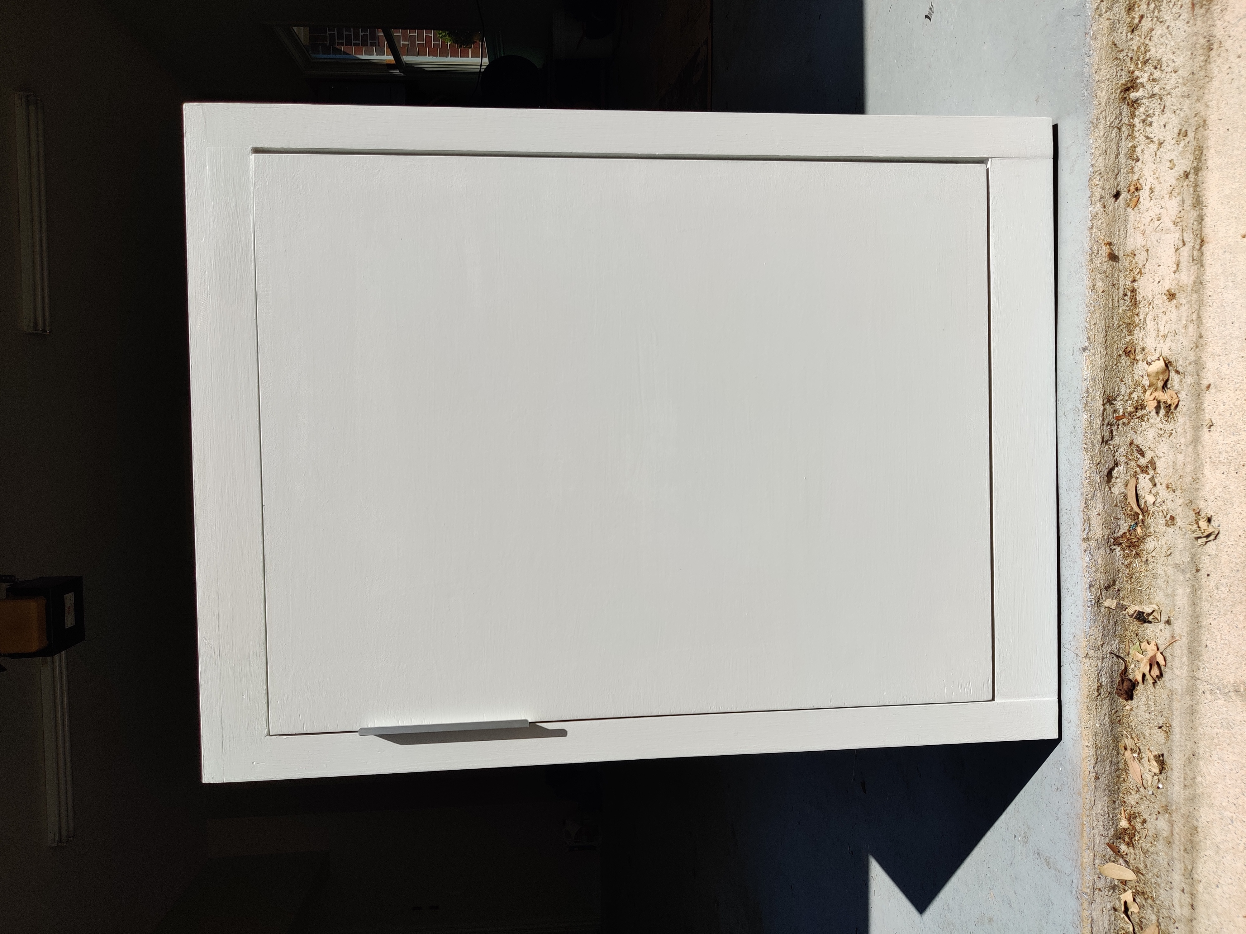 Custom Stand Closed
